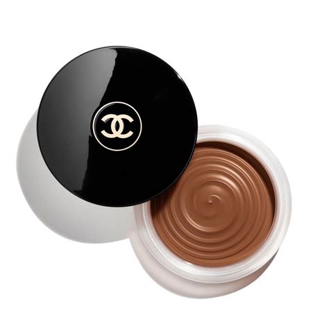 chanel bronzer for fair skin|Chanel brush for bronzing cream.